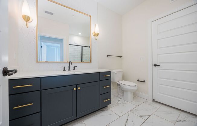 2 beds, 2 baths, 1,262 sqft, $2,200, Unit 302