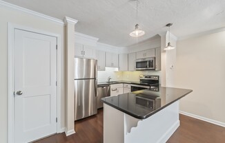 2 beds, 2.5 baths, 1,550 sqft, $3,100, Unit 13