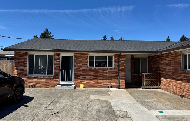 2203, 2207, 2211, 2215 NE 81st Ave.