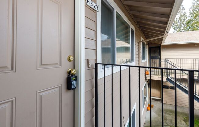 6521 6539 N ALBINA AVE