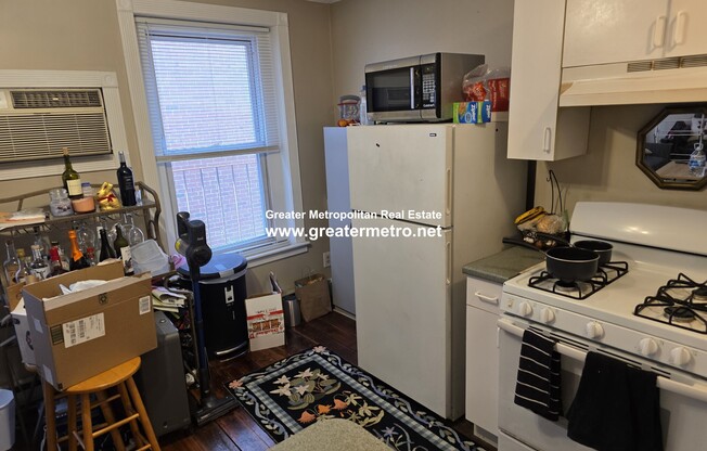 25 SALUTATION ST