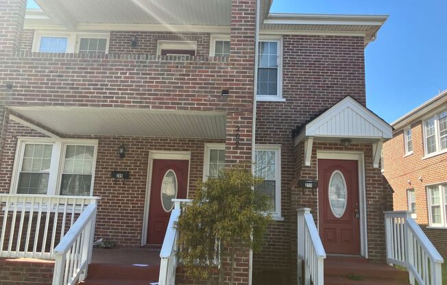 Three Bedroom Condo - Centrally Located Suffolk!