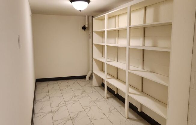2 beds, 2 baths, 1,180 sqft, $1,965, Unit WI170H4