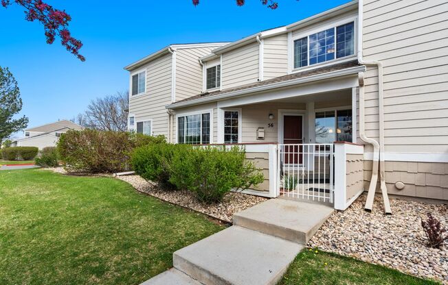 Spacious and Well Cared For 2-Bedroom, 2.5 Bathroom Townhome in Fort Collins!