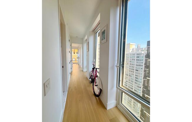 1 bed, 1 bath, 828 sqft, $8,800, Unit 22C