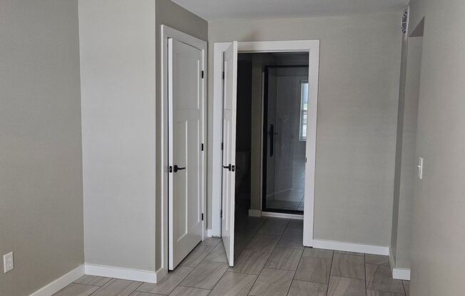 3 beds, 2 baths, 1,288 sqft, $1,600, Unit Neptune 101