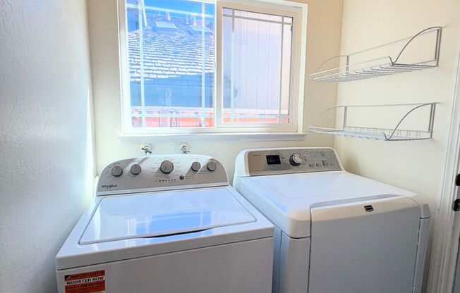 3 beds, 2.5 baths, $6,895