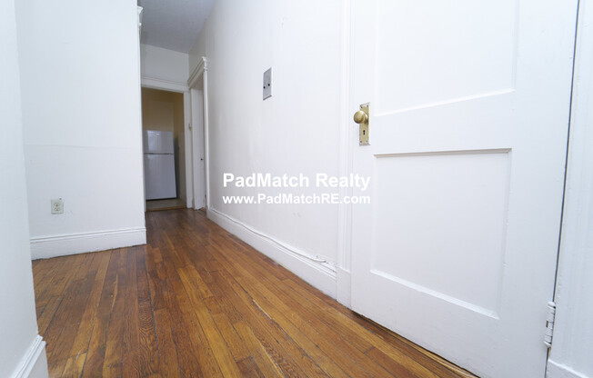 1156 COMMONWEALTH AVE
