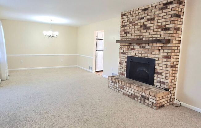 3 Bedroom 2.5 Bathroom Available in Hummelstown!