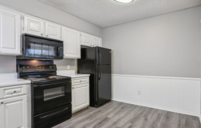 2 beds, 1 bath, 1,031 sqft, $1,495