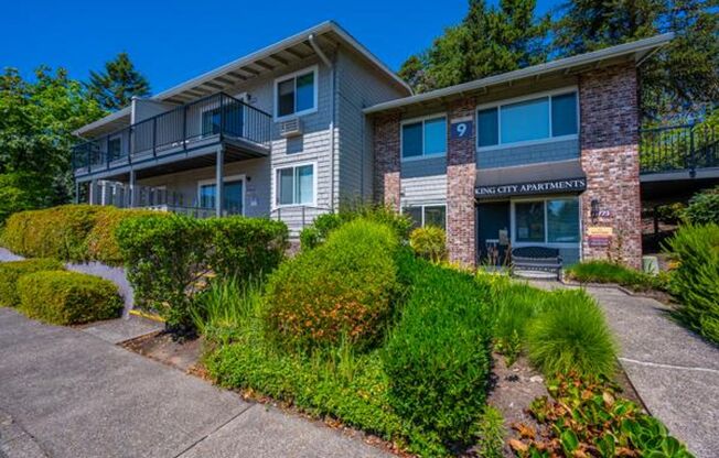 2 beds, 2 baths, 942 sqft, $1,800, Unit 1205