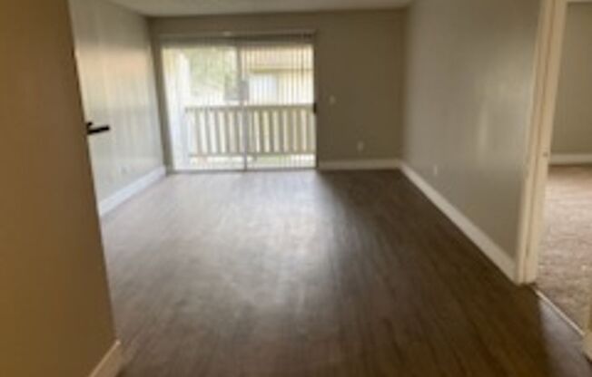 1 bed, 1 bath, 714 sqft, $1,995, Unit 094