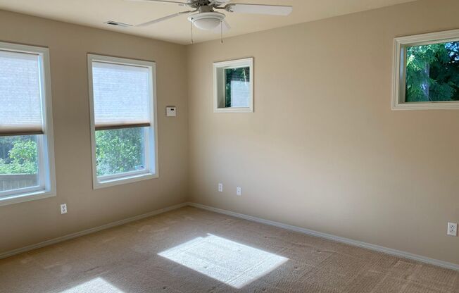 3 Bedroom Poulsbo Home!