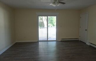 1 bed, 1 bath, $1,395, Unit Apt 4B