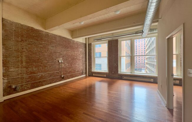 Heritage Lofts - 311 W Baltimore St