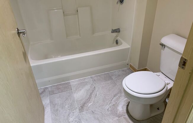 2 beds, 2 baths, 1,250 sqft, $1,355, Unit PHV - 2217