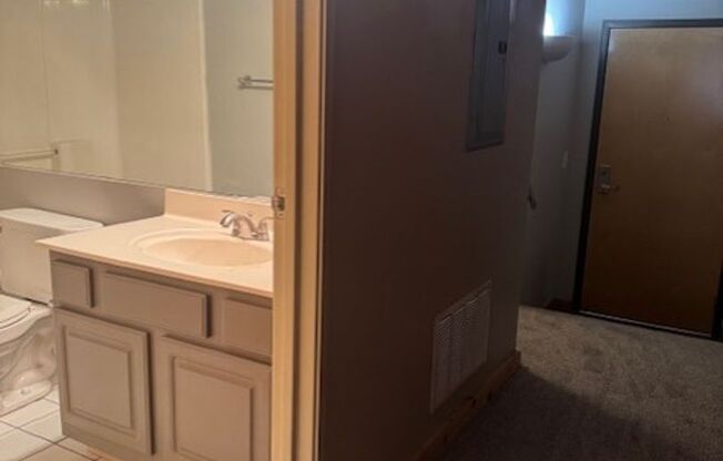 1 bed, 1 bath, 630 sqft, $1,199, Unit 618