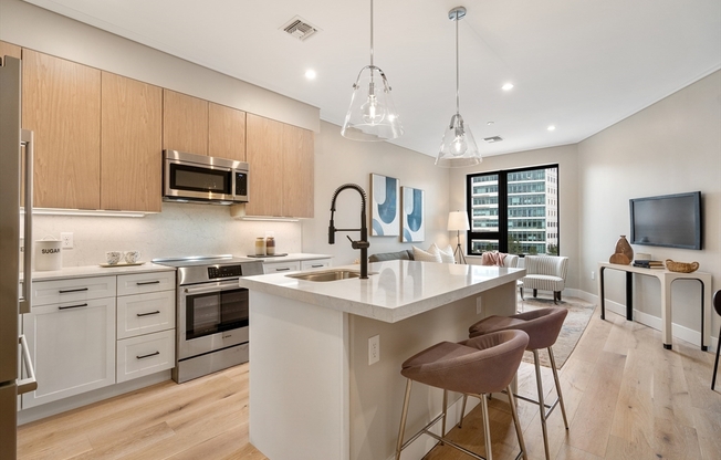 1 bed, 1 bath, 597 sqft, $2,650, Unit 416