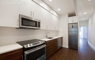 167 RUSSELL ST