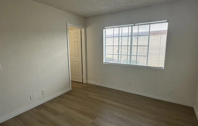 3802 W JACINTO VW RD