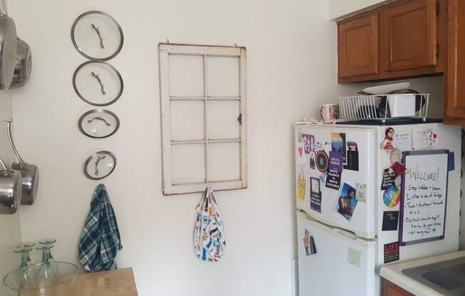 Studio, 1 bath, $1,129, Unit B07