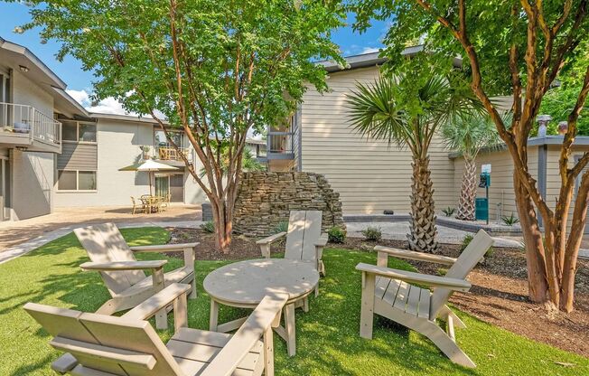 2 beds, 1 bath, 896 sqft, $1,499, Unit WIL-342