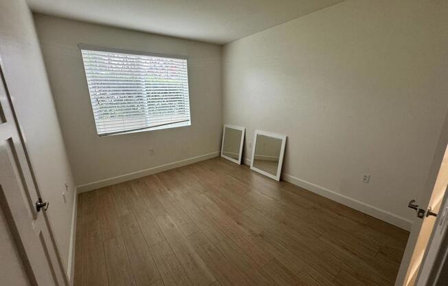 3 beds, 2.5 baths, 1,500 sqft, $3,200, Unit 102