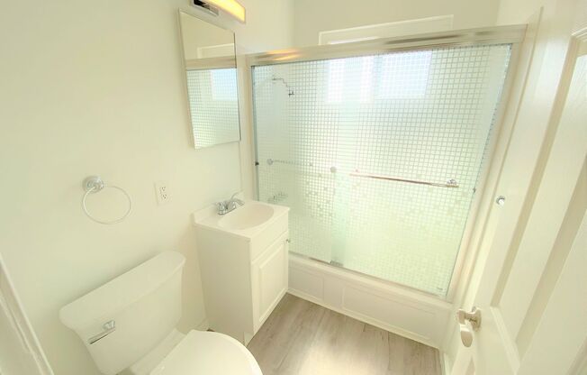 1 bed, 1 bath, 500 sqft, $2,150, Unit 44