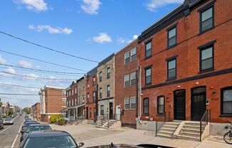 Studio, 1 bath, 500 sqft, $1,195, Unit 3918-03
