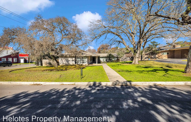 103 OAKHURST PL