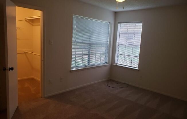 2 beds, 1.5 baths, $1,695