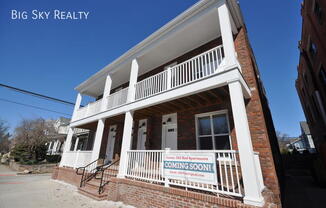 452 W 3 AVE