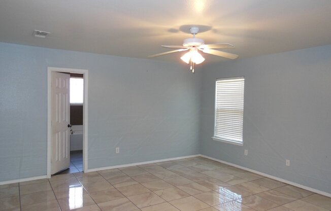 3 beds, 2 baths, $1,375