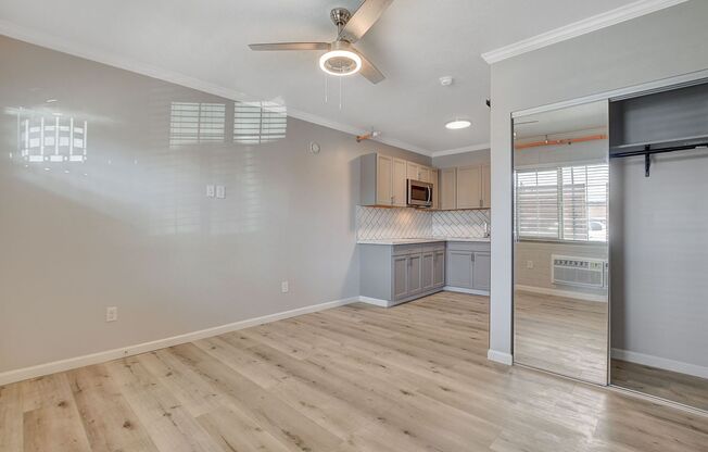 Studio, 1 bath, 388 sqft, $1,045, Unit #23