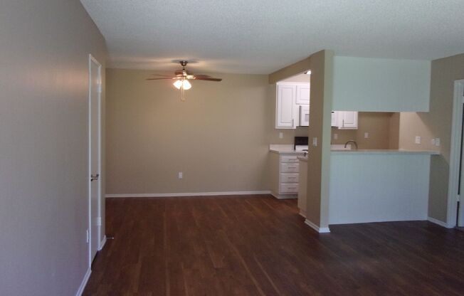 1 bed, 1 bath, 700 sqft, $2,015, Unit Unit 15C