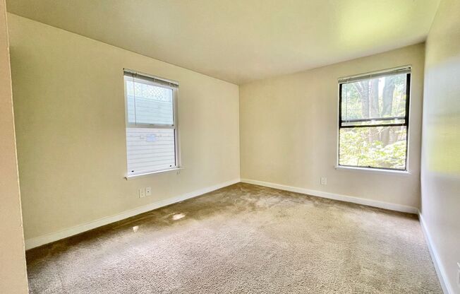 2 beds, 2 baths, 900 sqft, $2,995, Unit 301