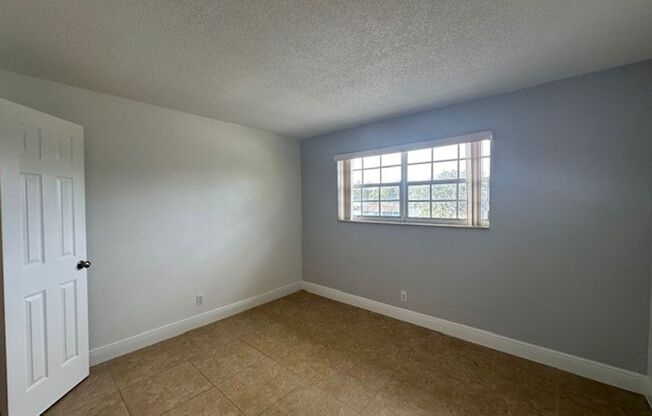 2 beds, 1 bath, 800 sqft, $1,925, Unit 224