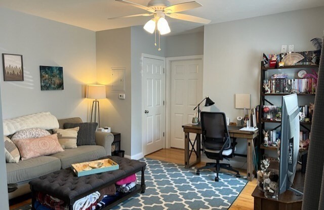 1 bed, 1 bath, 700 sqft, $1,900, Unit 1