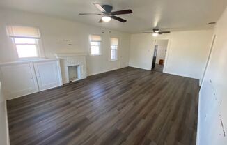 2 Bed/1 Bath Newly Remodeled Single Family House