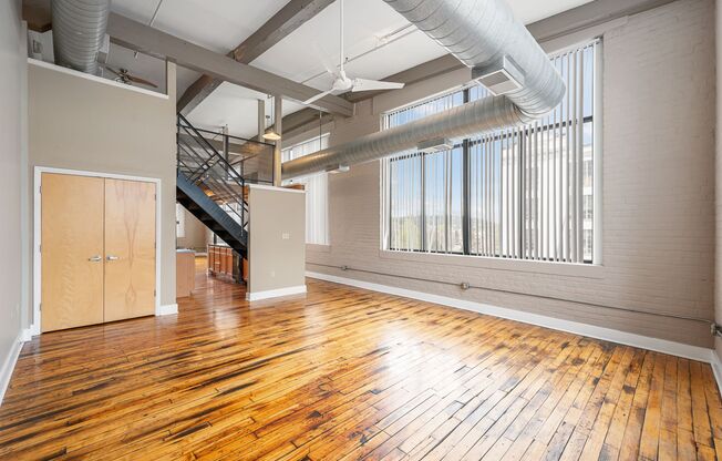 1 bed, 1 bath, 1,328 sqft, $1,872, Unit 3301-401