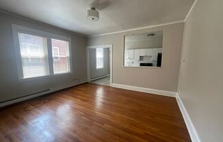 1 bed, 1 bath, 700 sqft, $1,200, Unit 308