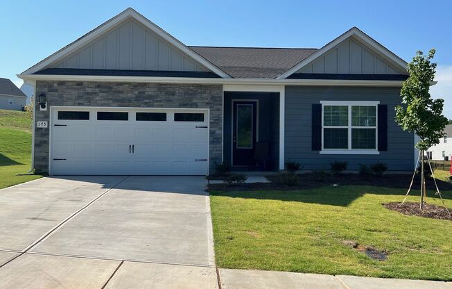 Newer Constructed - 3 Bed/ 2 Bath Ranch Home in Troutman - Open Floor Plan - Modern Kitchen