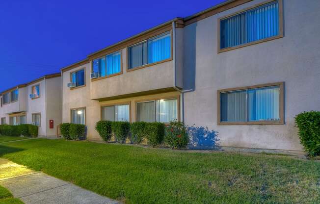Paths Around Property at WOODSIDE VILLAGE, West Covina, 91792