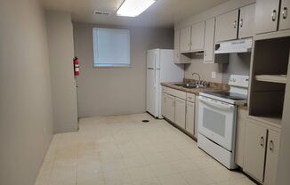 2 beds, 1 bath, 792 sqft, $1,425, Unit 6