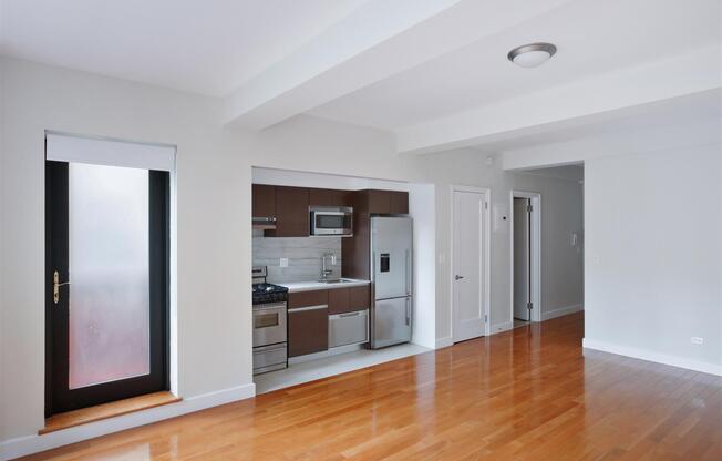 Studio, 1 bath, $3,795, Unit 10P