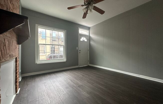 Two-Bedroom House In Baltimore