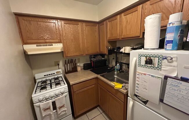 1 bed, 1 bath, $850, Unit 315
