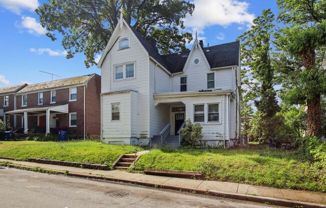 619 Parkwyrth Ave