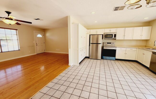 3 Bedroom Close to Intel, Kyrene Schools!