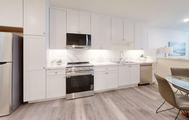 Studio, 2 baths, 1,236 sqft, $2,895, Unit Live/Work Loft - F